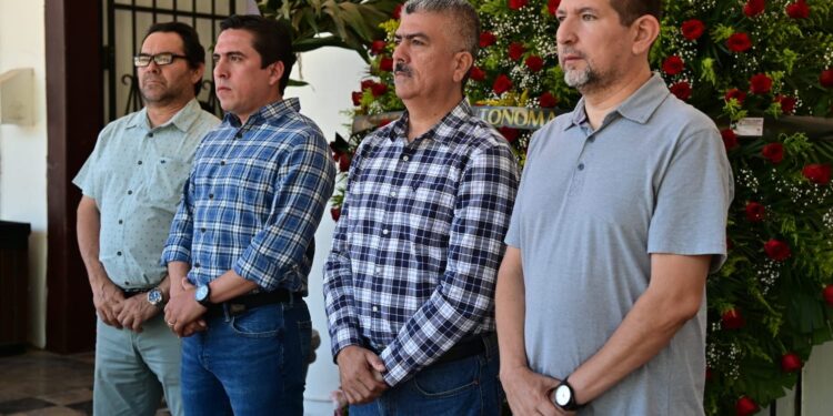 La UAS mantiene su lucha por la autonomía universitaria y honra así a estudiantes que perdieron la vida en su defensa