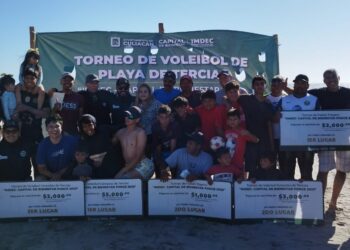 Concluye con éxito torneo de voleibol y futbol playero en Ponce
