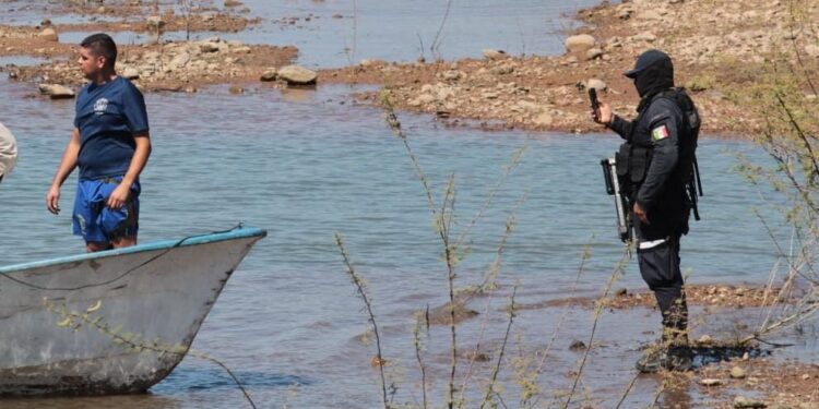 Oportuna llegada de Bomberos a Sanalona evita dos tragedias