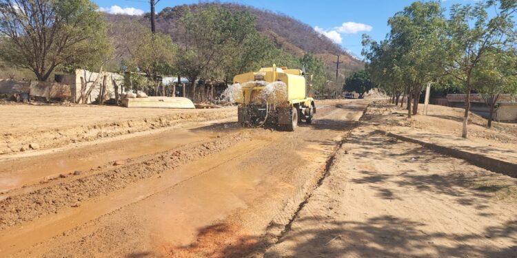 Se autorizaron 370 millones 558 mil pesos para realizar 16 obras carreteras: SOP