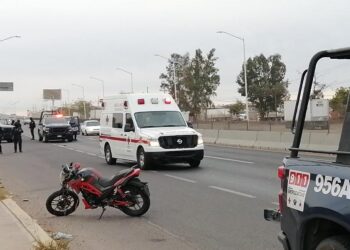 Automovilista atropelló a un joven motociclista y luego huyó al sur de Culiacán