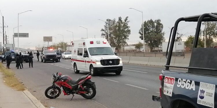 Automovilista atropelló a un joven motociclista y luego huyó al sur de Culiacán