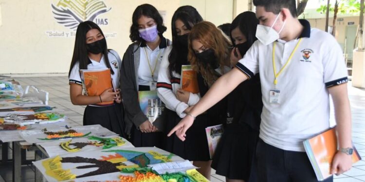 Impulsa Madueña Molina el trabajo colectivo en el nivel medio superior hacia una verdadera reforma universitaria