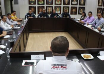 Realizan en Badiraguato la Mesa de Construcción de la Paz y Seguridad