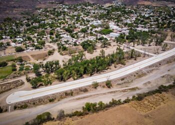 ¡Nuevo atractivo en Badiraguato! Rocha Moya y Alcalde inauguran Malecón