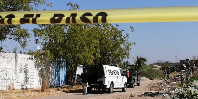 Localizan a desconocido ejecutado a balazos en Prados del Sur