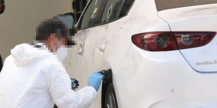 Otorga FGE aumento del 5% al salario de peritos especializados