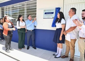 Como universidad nos sentimos orgullosos de servirle a la comunidad sinaloense: Dr. Jesús Madueña al entregar obra en la URN