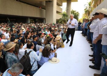Rocha Moya cumple compromiso; este viernes se reunirá con agricultores