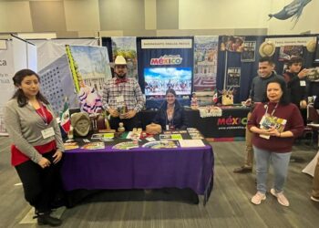 Badiraguato rompe barreras; asiste al “Ottawa travel and vacation show”