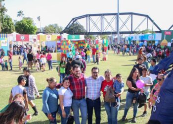 DIF Culiacán celebra el Día de las Niñas y de los Niños en la Fantástica Ciudad del Bienestar