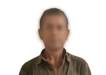 Trató de robar, lo detienen y resulta que tenía 2 órdenes de aprehensión