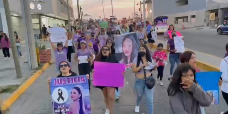 “Fue feminicidio, no fue accidente”: Protestan en Mazatlán para exigir justicia por Aimé Joanna