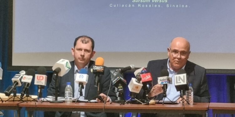 Abogado de la UAS asegura que la FGE se negó a recibir denuncia contra funcionarios que ejercen persecución política