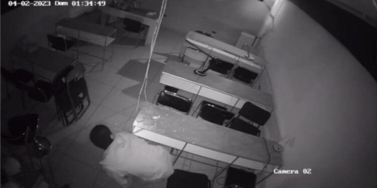 Comerciantes afectados por robos esta Semana Santa en Culiacán ofrecen recompensas por capturar o “tablear” a responsables