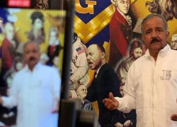 Buscan alargar el proceso para que no sea candidato a senador: Estrada Ferreiro al anunciar que pedirá apoyo a AMLO