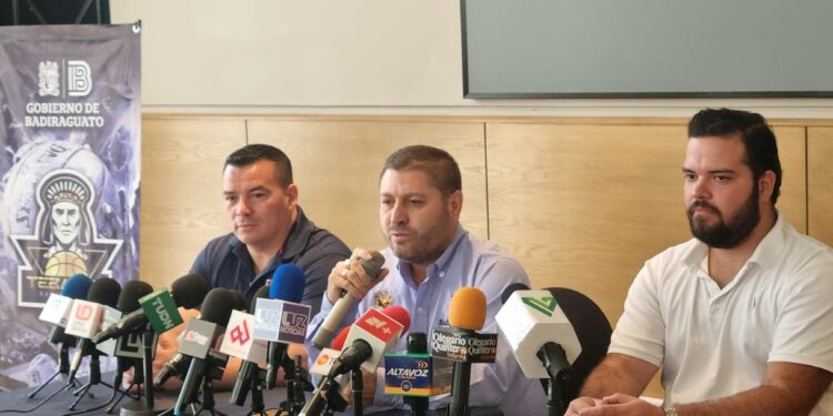 Alcalde de Badiraguato anuncia entrega de tinacos para mitigar efectos de la sequía