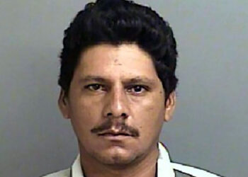 Más de 200 policías buscan a mexicano señalado como responsable de matanza en Texas