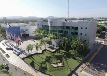 Gobierno del Estado analiza presentar denuncia contra autoridades de la UAS por malos manejos de recursos