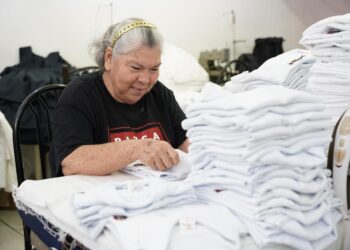 Proveedores tienen hasta el 12 de mayo para inscribirse en el Programa de Uniformes y Útiles Escolares