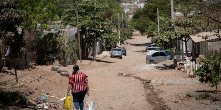 Proceso de licitación de calles por pavimentar se encuentra vigente para diversos sectores de la ciudad
