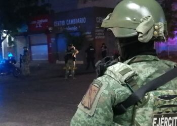 Grupo armado “levanta” a propietario de casa de cambio en la calle Benito Juárez