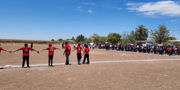 Despiden  a “Pepe”, el pequeño beisbolista que murió en las aguas de un canal de Sinaloa municipio