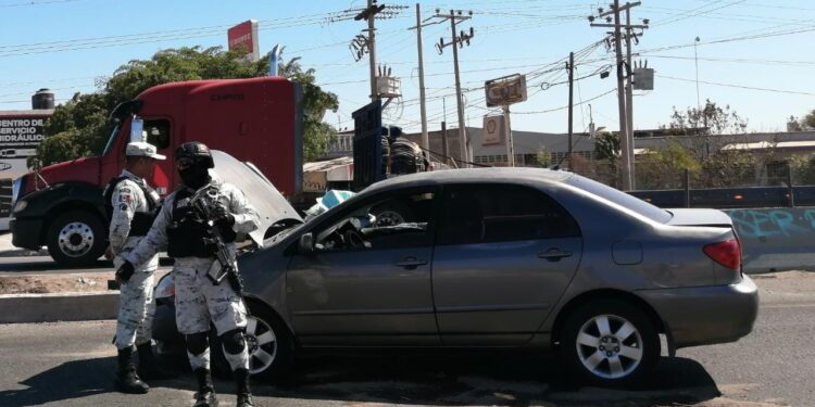 Lesionada mujer al chocar sobre “La Costerita”
