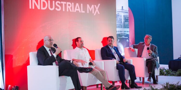 México y Sinaloa con grandes oportunidades para aprovechar el nearshoring; mercado laboral joven una ventaja, concluyen en Foro Industrial MX