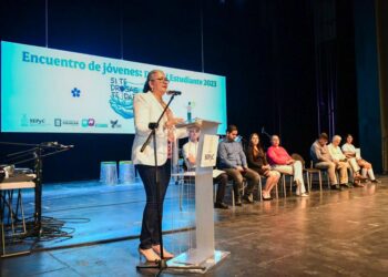 Inaugura Graciela Domínguez Nava evento del Día del Estudiante, “Si te drogas, te dañas”