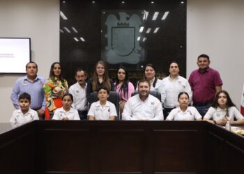 Cabildo Infantil de Badiraguato realiza su primera sesión con gran éxito