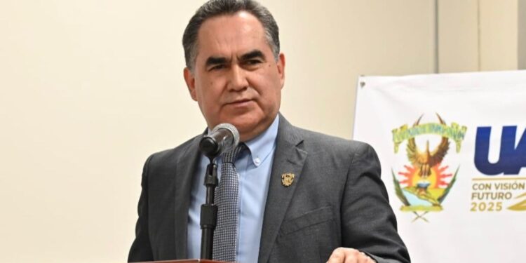 Es falsa la información sobre compra de casi 30 mpd en pollo y carne: Rector UAS