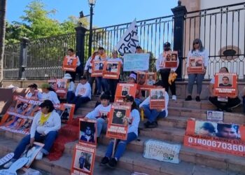 “Tenemos nuestro corazón roto, queremos a nuestros hijos de regreso”, gritan con fuerza mujeres rastreadoras en Culiacán este 10 de Mayo