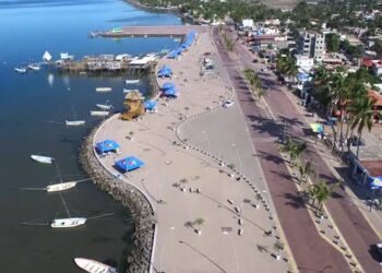 Graves dos menores de edad por inmersión en medio líquido en La Playita, Altata