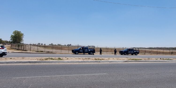 Agricultores buscan tomar el Aeropuerto Internacional de Culiacán