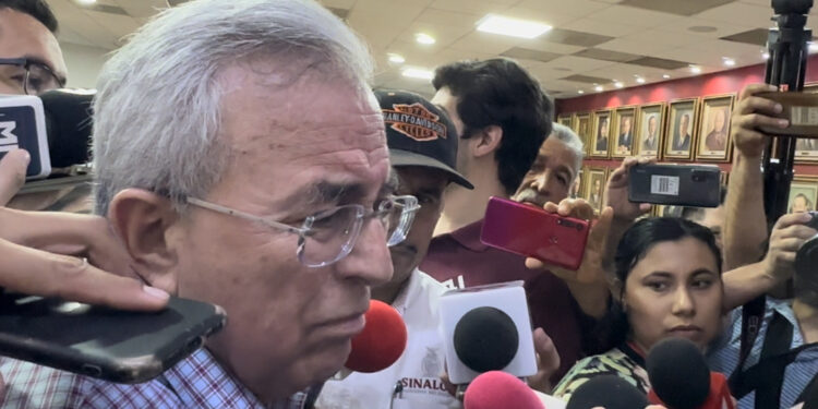 Rocha en contra de que se abran las puertas a Malova en Morena