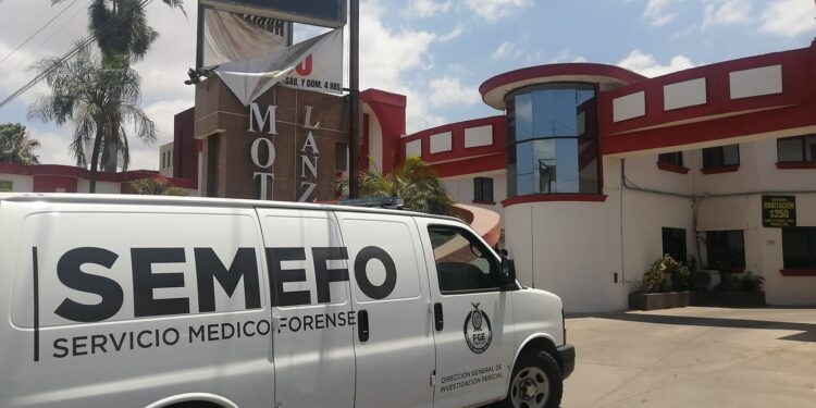 Asesinan a balazos a un hombre desconocido en un motel de Culiacán