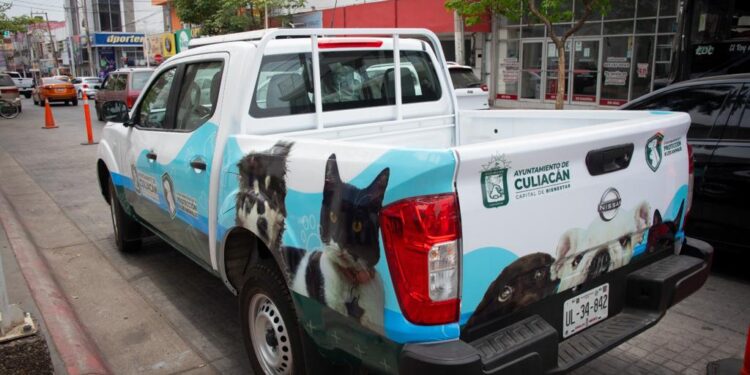 Entregan unidad móvil al Grupo Especializado en la Protección de Animales de Culiacán
