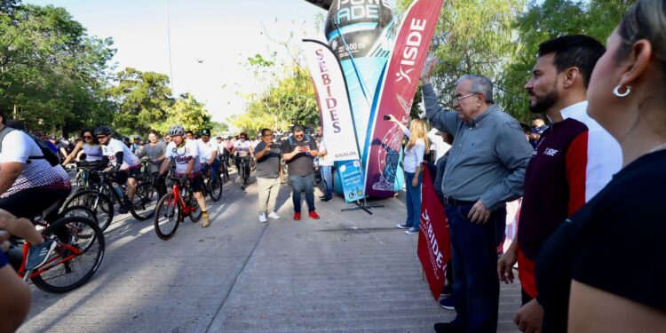 Rocha da banderazo a “Rodada Sinaloa 2023” por el Día Mundial de la Bicicleta