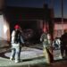Incendio consume casa y camioneta en Lomas de San Isidro