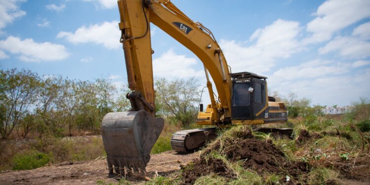 Limpieza y desazolve arroyos registra un 95% de avance