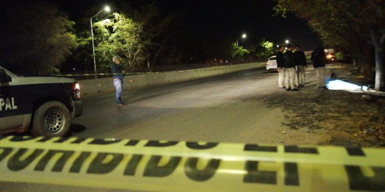 Asesinan a joven a un costado de “La Costerita”