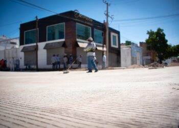 Cruces viales de la avenida Nicolás Bravo con Colón y Escobedo registran avances del 95%