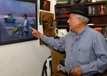 En Colombia reconocerán al artista plástico Jorge Luis Hurtado, coordinador de Artes Visuales de la UAS