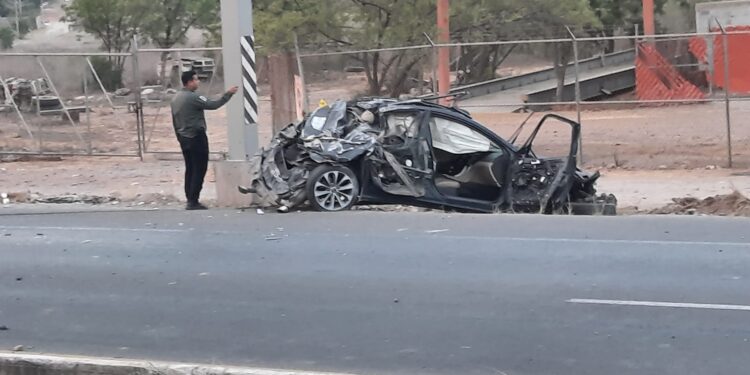 Se accidentan dos joven de Villa Juárez; uno muere y el otro está grave