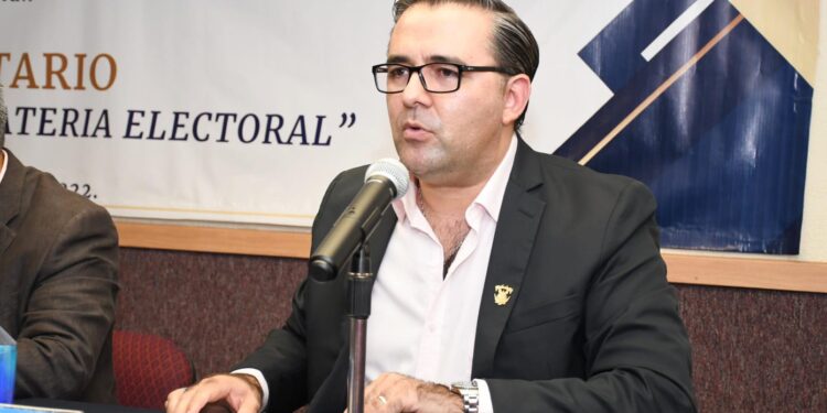 Tribunal ordena al Gobernador y a la Fiscal Estatal hagan alto a la campaña de difamación contra las autoridades universitarias