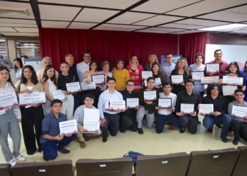 Premia SEBIDES a ganadores de prototipo de vivienda para familias vulnerables de Sinaloa