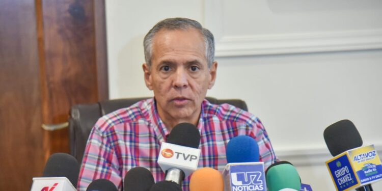 Ayuntamiento de Ahome y CFE logran acuerdos para solucionar tema de cobros excesivos