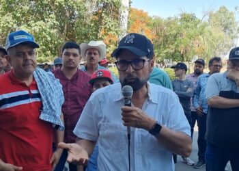 “Recibí llamadas anónimas donde me dicen que nos desalojarán del aeropuerto”: Arnoldo Verdugo