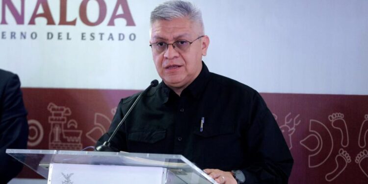 Gobernador Rubén Rocha autoriza segundo incremento salarial a Policías Estatales, Custodios y Servicios de Protección